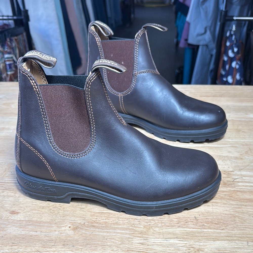 Blundstone Dark Brown Leather Ankle Boots